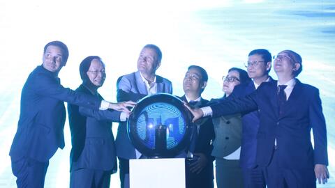 Việt Nam tổ chức buổi lễ “Thắp sáng xanh lam” hưởng ứng  “Ngày Phòng chống bệnh Đái tháo đường Thế giới“ 2023