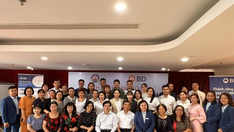 Tăng cường an toàn truyền dịch trong các cơ sở khám chữa bệnh