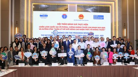 Lễ míttinh hưởng ứng "Tuần lễ Thế giới nâng cao nhận thức về kháng thuốc" và Hội thảo đánh giá thực hiện Chiến lược quốc gia về phòng, chống kháng thuốc giai đoạn 2023-2025