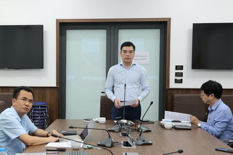 Tài liệu Tập huấn chẩn đoán và điều trị bệnh tay chân miệng, ứng phó với dịch gia tăng