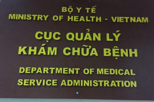 Cục QL Khám, chữa bệnh cử cán bộ và chuyên gia chống độc đầu ngành vào hỗ trợ điều trị vụ hàng loạt học sinh bị ngộ độc ở Khánh Hoà