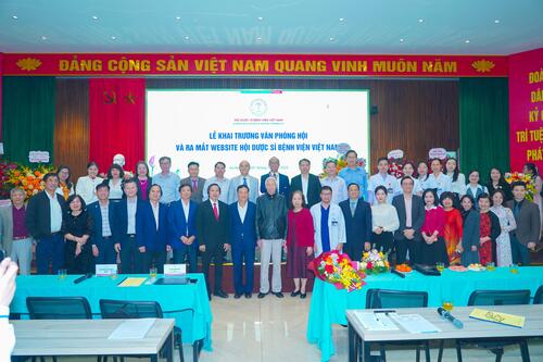 Khai trương Văn phòng Hội và ra mắt website của Hội Dược sĩ Bệnh viện Việt Nam