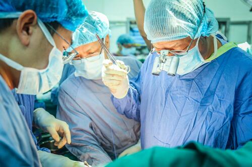 Ghép đa tạng domino lần đầu tiên tại Việt Nam