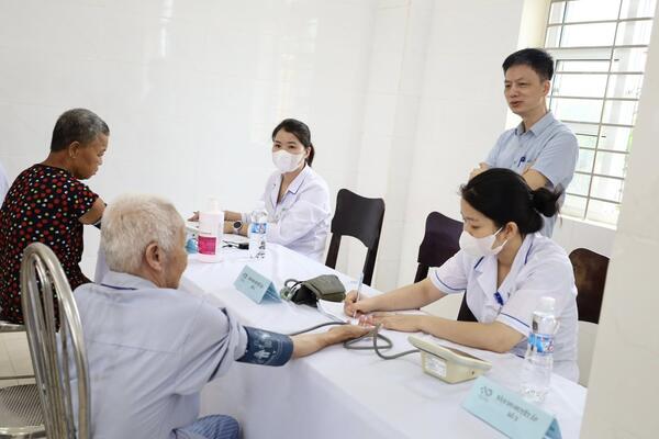 Công văn hướng dẫn giải quyết một số khó khăn, vướng mắc trong công tác KSK định kỳ miễn phí toàn dân
